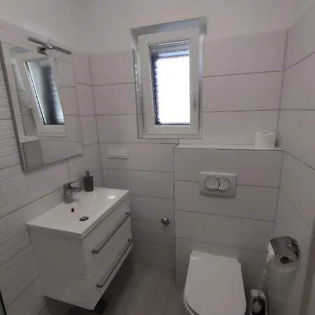 Vila Jelena - Studio For 2 To 3 Persons In Sv Filip I Jakov *