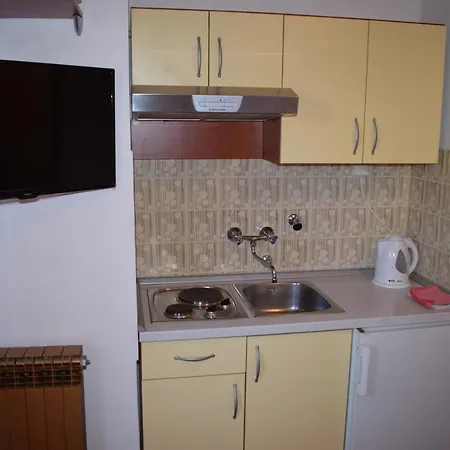 Maison d'hôtes Vila Jelena - Studio For 2 To 3 Persons In Sv Filip I Jakov Sveti Filip i Jakov