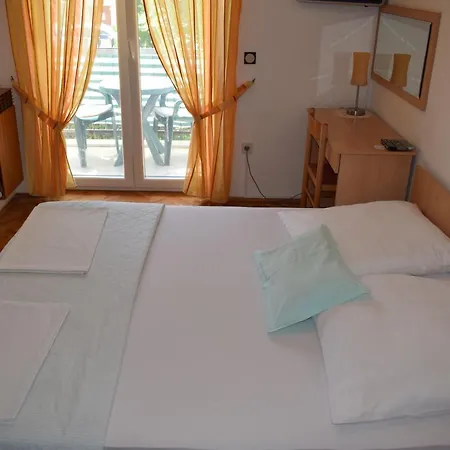 Vila Jelena - Studio For 2 To 3 Persons In Sv Filip I Jakov Sveti Filip i Jakov