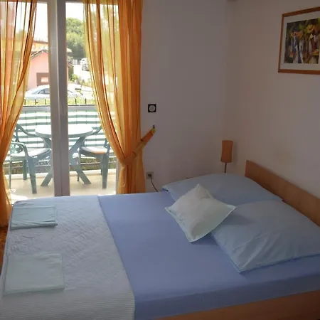 Vila Jelena - Studio For 2 To 3 Persons In Sv Filip I Jakov * Sveti Filip i Jakov