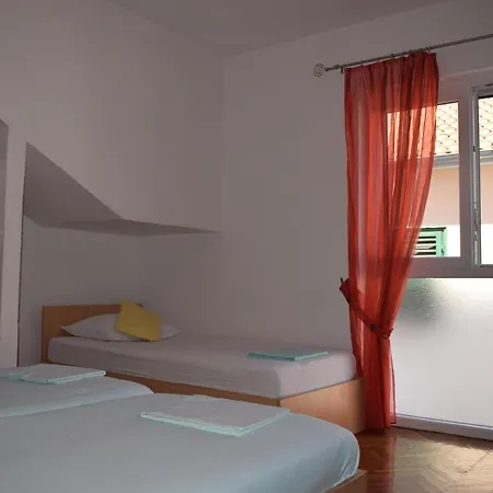 Vila Jelena - Studio For 2 To 3 Persons In Sv Filip I Jakov Maison d'hôtes Sveti Filip i Jakov